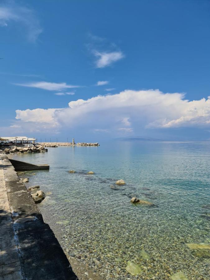Seaside Apartment In Xilokastro - Selene By Booking Kottas Ξυλόκαστρο Εξωτερικό φωτογραφία